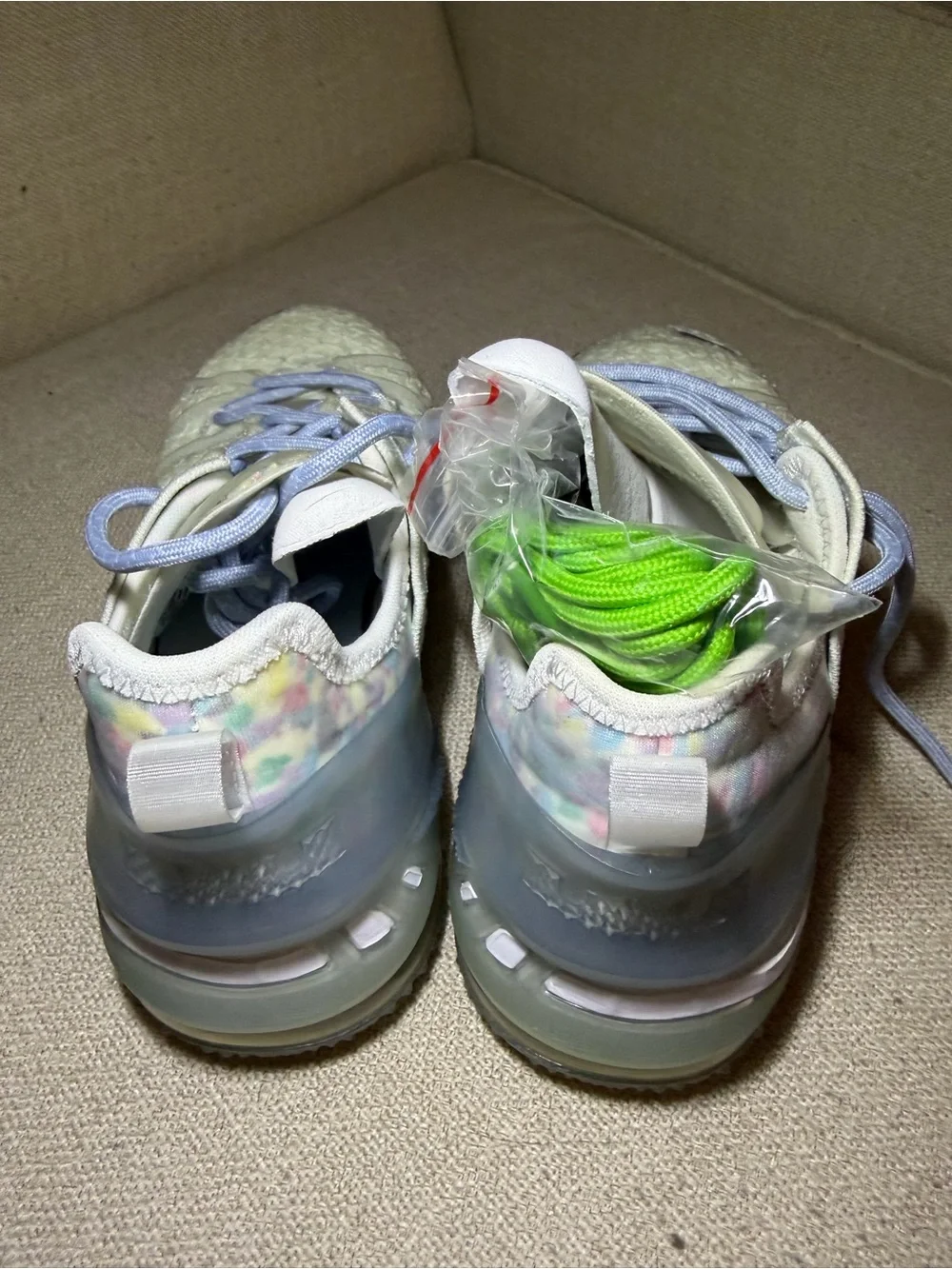 Nike LeBron 18 Low Pastel Multi Basketball Shoes – Extra Laces - new without box